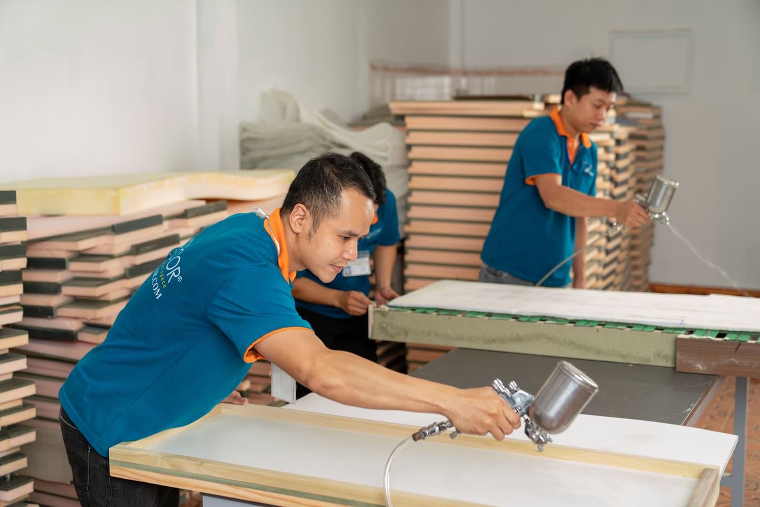 LÊN MÚT – LẤY RẬP CẮT RẬP