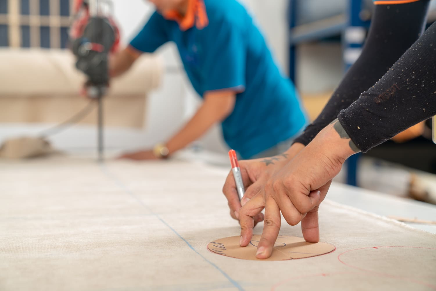 LÊN MÚT – LẤY RẬP CẮT RẬP