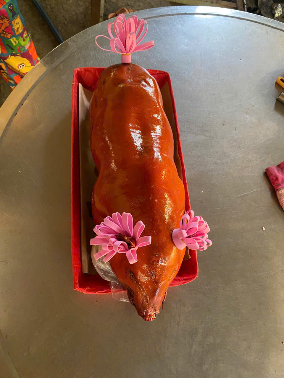 Heo Quay Giòn Rụm – Vừa Cắn Đã Mê